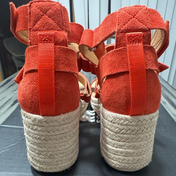 Sorel Women’s Cameron Multi Strap Wedge Sandals in Signal Red Size 10 - Picture 6 of 13